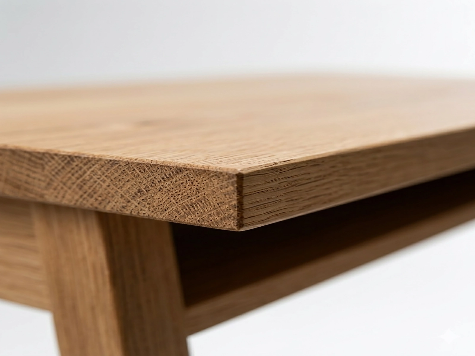 Reader desk — photo 2